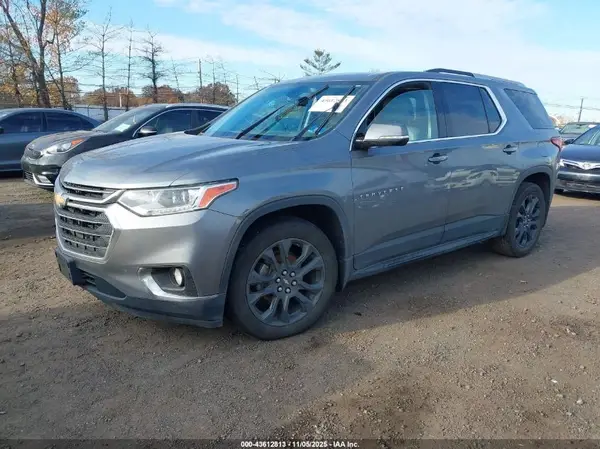 1GNEVHKW4JJ128428 2018 CHEVROLET TRAVERSE - Image 2
