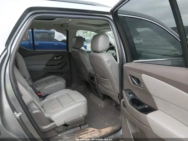 1GNEVHKW4JJ166242 2018 CHEVROLET TRAVERSE - Image 8