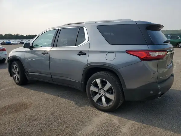 1GNEVHKW4JJ172820 2018 CHEVROLET TRAVERSE - Image 2