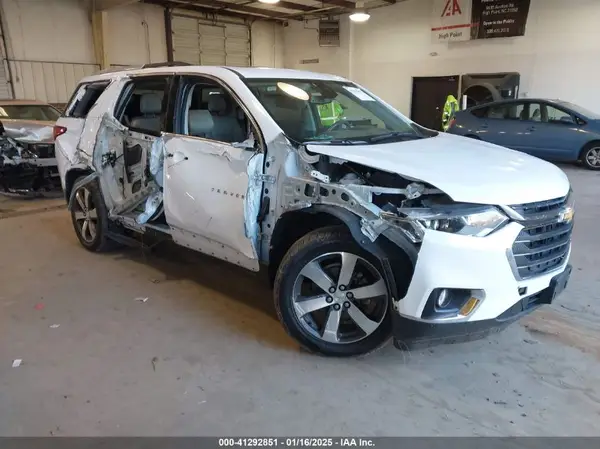 1GNEVHKW4JJ222504 2018 CHEVROLET TRAVERSE - Image 1