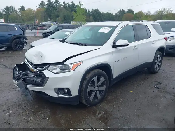 1GNEVHKW4JJ227797 2018 CHEVROLET TRAVERSE - Image 2