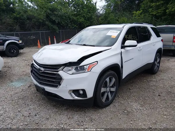 1GNEVHKW4JJ261304 2018 CHEVROLET TRAVERSE - Image 2
