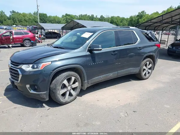 1GNEVHKW4JJ275364 2018 CHEVROLET TRAVERSE - Image 2