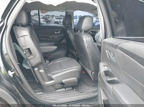1GNEVHKW4KJ114756 2019 CHEVROLET TRAVERSE - Image 8