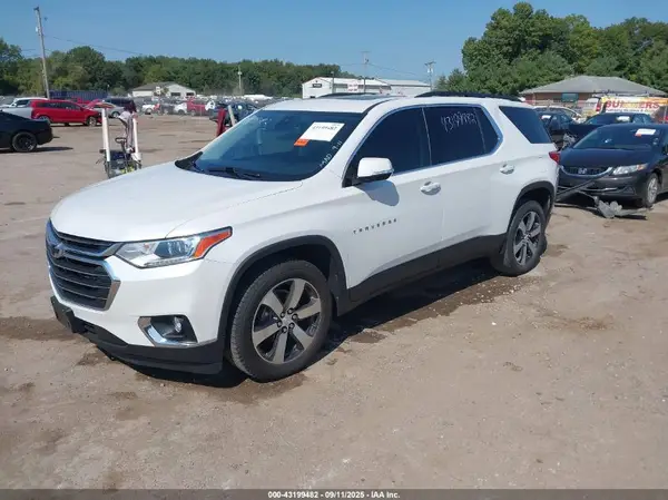 1GNEVHKW4KJ128611 2019 CHEVROLET TRAVERSE - Image 2