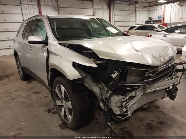 1GNEVHKW4KJ214517 2019 CHEVROLET TRAVERSE - Image 1