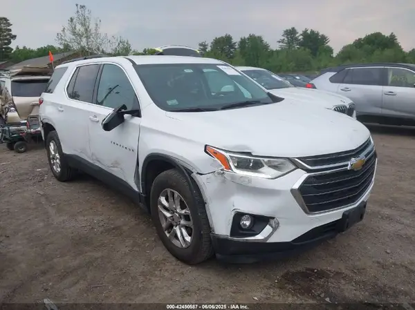 1GNEVHKW4KJ305528 2019 CHEVROLET TRAVERSE - Image 1