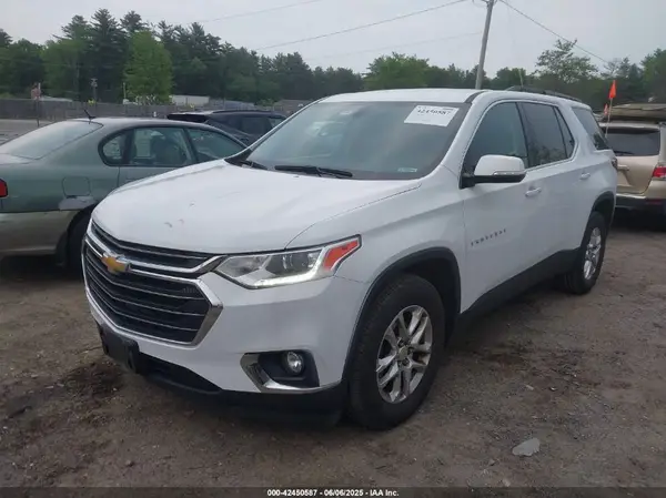 1GNEVHKW4KJ305528 2019 CHEVROLET TRAVERSE - Image 2