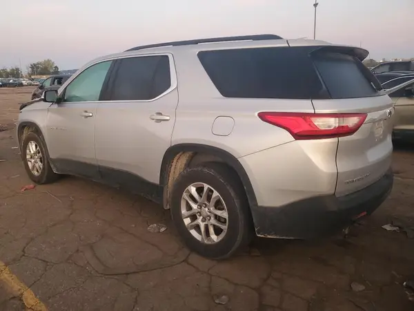 1GNEVHKW4KJ316979 2019 CHEVROLET TRAVERSE - Image 2