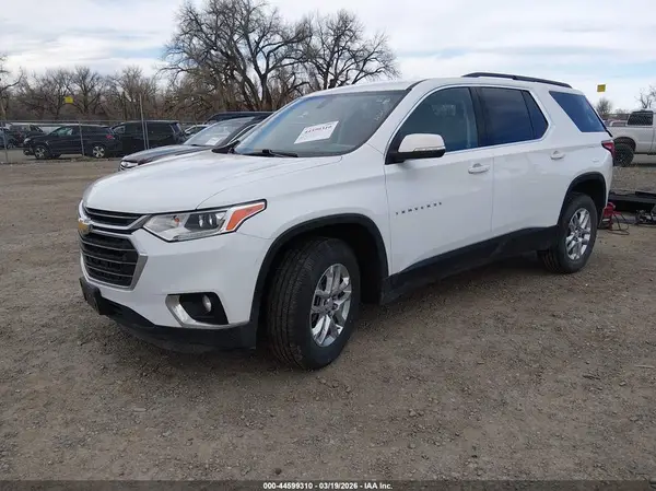 1GNEVHKW4MJ192764 2021 CHEVROLET TRAVERSE - Image 2