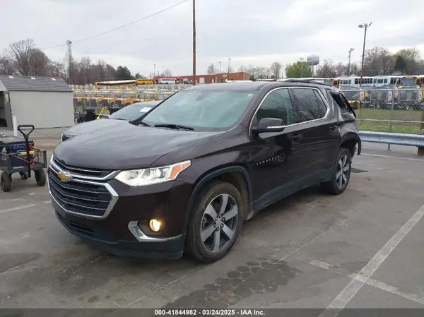 1GNEVHKW4MJ211443 2021 CHEVROLET TRAVERSE - Image 2