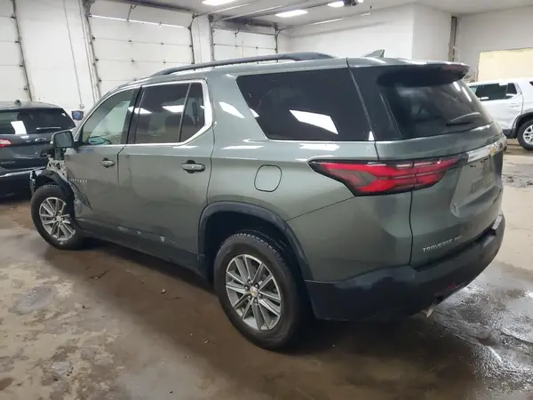 1GNEVHKW4PJ102517 2023 CHEVROLET TRAVERSE - Image 2