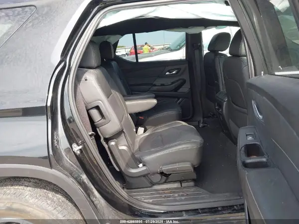 1GNEVHKW4PJ186080 2023 CHEVROLET TRAVERSE - Image 8