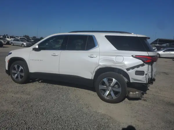 1GNEVHKW4PJ278712 2023 CHEVROLET TRAVERSE - Image 2