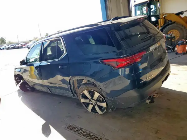 1GNEVHKW4PJ295770 2023 CHEVROLET TRAVERSE - Image 2
