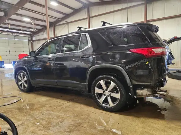 1GNEVHKW5JJ117471 2018 CHEVROLET TRAVERSE - Image 2