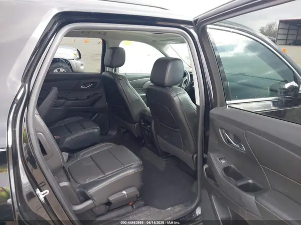 1GNEVHKW5JJ178769 2018 CHEVROLET TRAVERSE - Image 8
