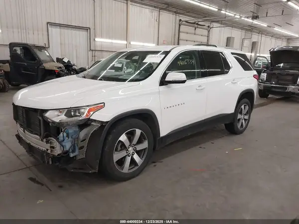 1GNEVHKW5JJ199931 2018 CHEVROLET TRAVERSE - Image 2