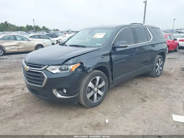1GNEVHKW5JJ226531 2018 CHEVROLET TRAVERSE - Image 2