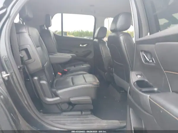 1GNEVHKW5JJ226531 2018 CHEVROLET TRAVERSE - Image 8