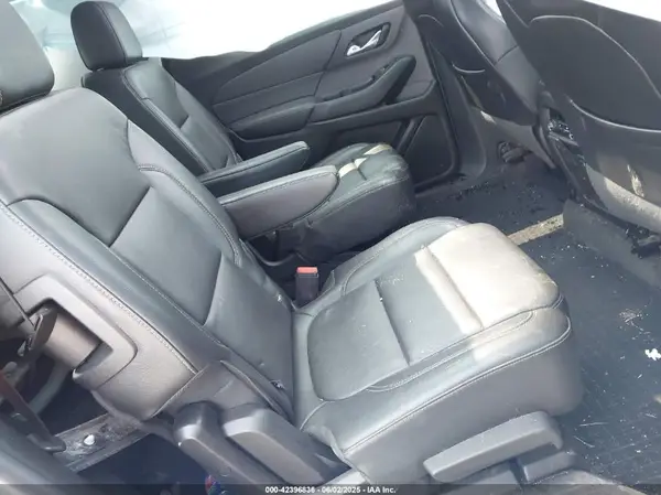 1GNEVHKW5KJ121649 2019 CHEVROLET TRAVERSE - Image 8
