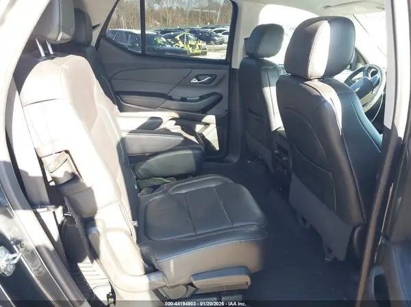 1GNEVHKW5KJ139035 2019 CHEVROLET TRAVERSE - Image 8