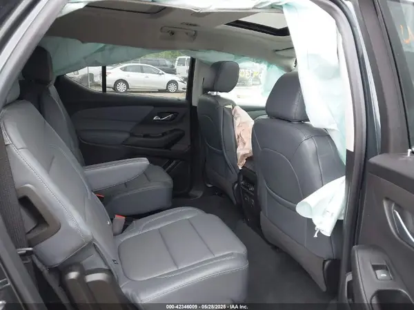 1GNEVHKW5KJ158989 2019 CHEVROLET TRAVERSE - Image 8