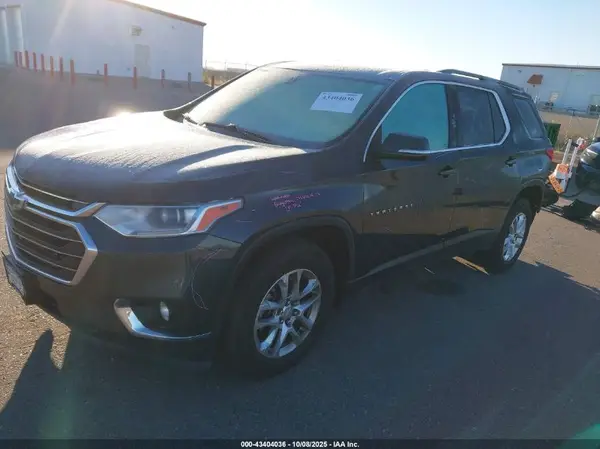 1GNEVHKW5KJ219001 2019 CHEVROLET TRAVERSE - Image 2