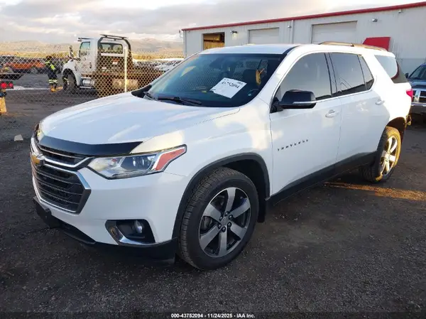 1GNEVHKW5KJ228040 2019 CHEVROLET TRAVERSE - Image 2