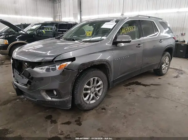 1GNEVHKW5KJ228684 2019 CHEVROLET TRAVERSE - Image 2