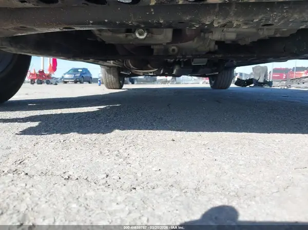 1GNEVHKW5LJ132037 2020 CHEVROLET TRAVERSE - Image 2