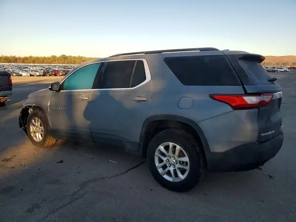 1GNEVHKW5LJ329726 2020 CHEVROLET TRAVERSE - Image 2