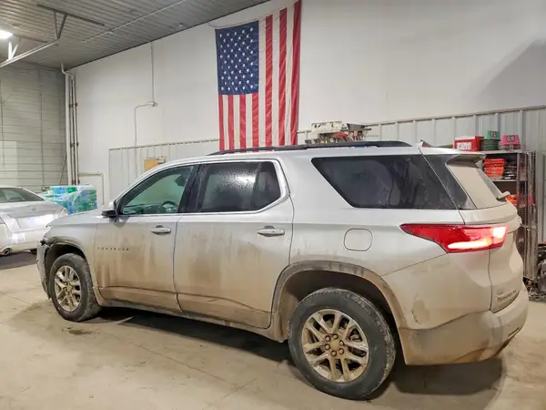 1GNEVHKW5MJ124683 2021 CHEVROLET TRAVERSE - Image 2