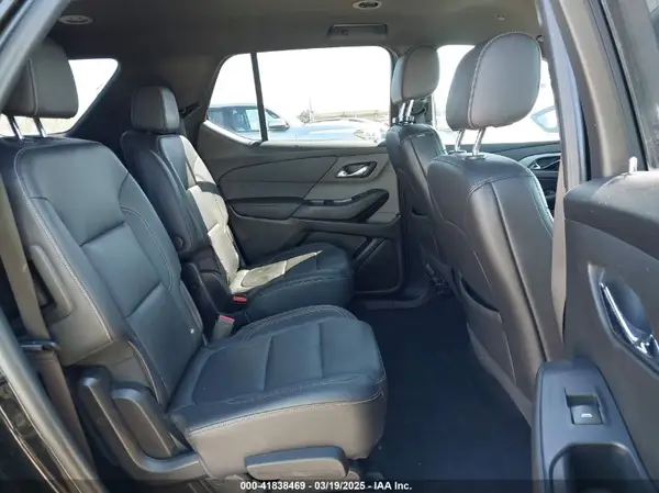 1GNEVHKW5NJ133935 2022 CHEVROLET TRAVERSE - Image 8
