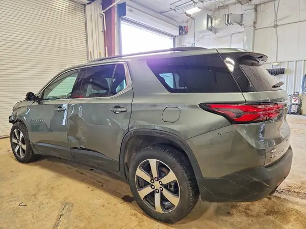 1GNEVHKW5PJ224772 2023 CHEVROLET TRAVERSE - Image 2