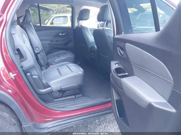 1GNEVHKW6JJ165271 2018 CHEVROLET TRAVERSE - Image 8