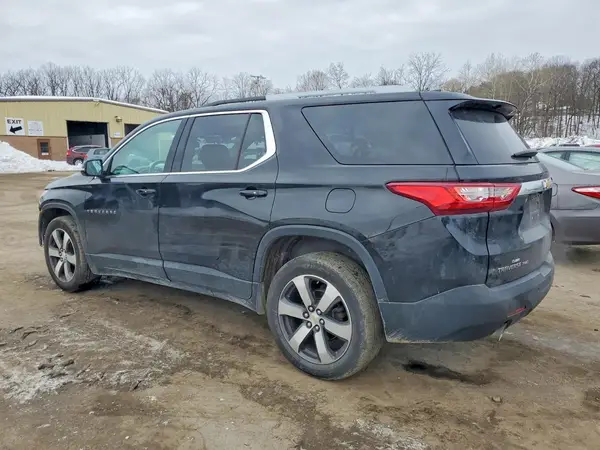 1GNEVHKW6JJ172429 2018 CHEVROLET TRAVERSE - Image 2