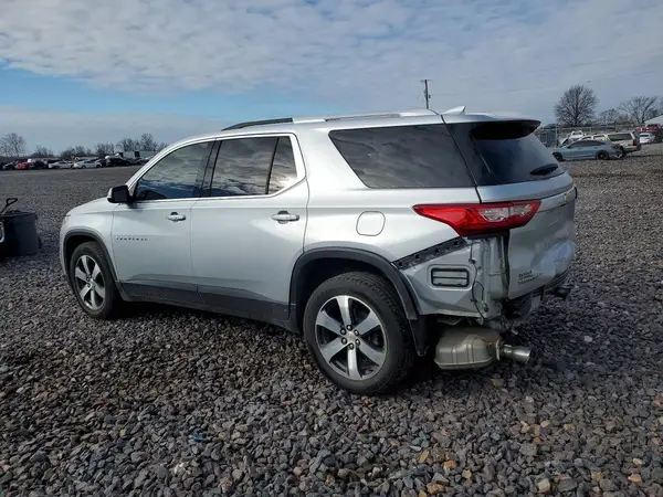 1GNEVHKW6JJ190543 2018 CHEVROLET TRAVERSE - Image 2