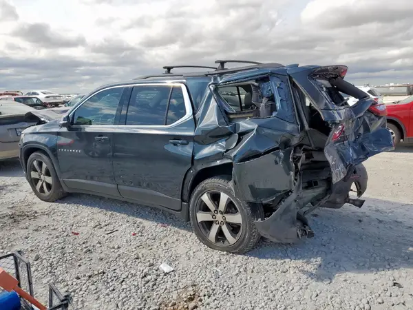 1GNEVHKW6KJ153011 2019 CHEVROLET TRAVERSE - Image 2