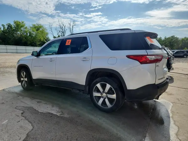 1GNEVHKW6KJ296508 2019 CHEVROLET TRAVERSE - Image 2