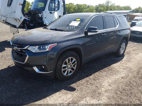 1GNEVHKW6LJ108653 2020 CHEVROLET TRAVERSE - Image 2