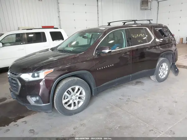1GNEVHKW6LJ160428 2020 CHEVROLET TRAVERSE - Image 2