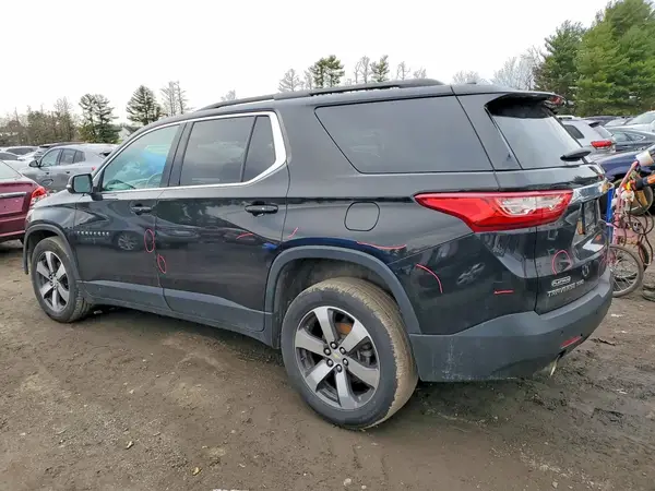 1GNEVHKW6MJ156252 2021 CHEVROLET TRAVERSE - Image 2