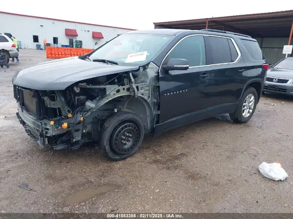 1GNEVHKW6MJ172628 2021 CHEVROLET TRAVERSE - Image 2