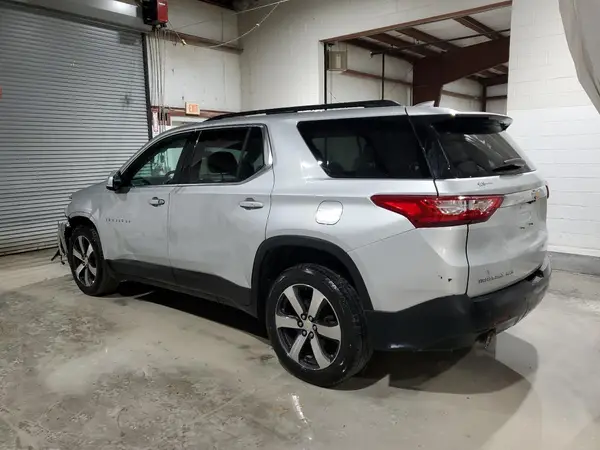 1GNEVHKW6MJ264175 2021 CHEVROLET TRAVERSE - Image 2