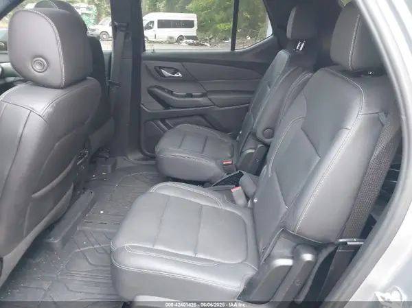1GNEVHKW6PJ221072 2023 CHEVROLET TRAVERSE - Image 8