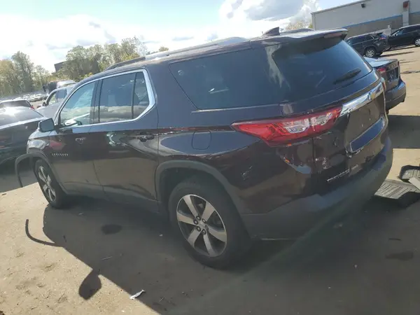 1GNEVHKW7JJ139858 2018 CHEVROLET TRAVERSE - Image 2