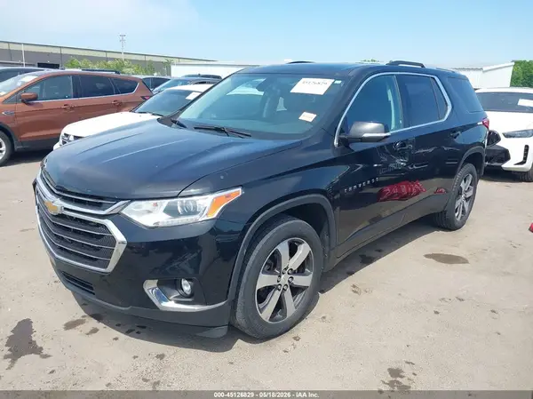 1GNEVHKW7JJ143280 2018 CHEVROLET TRAVERSE - Image 2