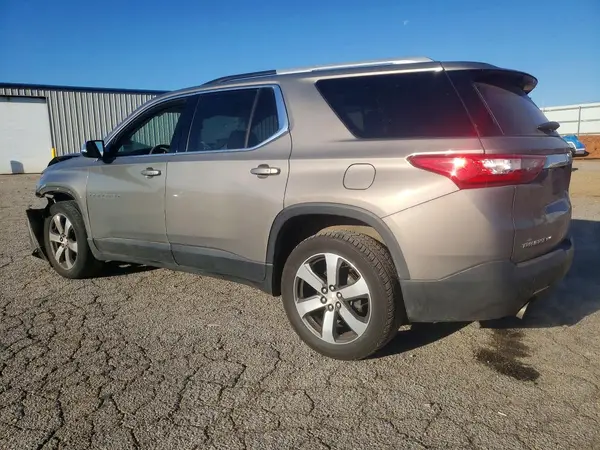 1GNEVHKW7JJ159110 2018 CHEVROLET TRAVERSE - Image 2