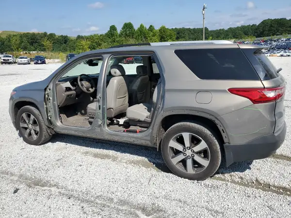 1GNEVHKW7JJ163416 2018 CHEVROLET TRAVERSE - Image 2